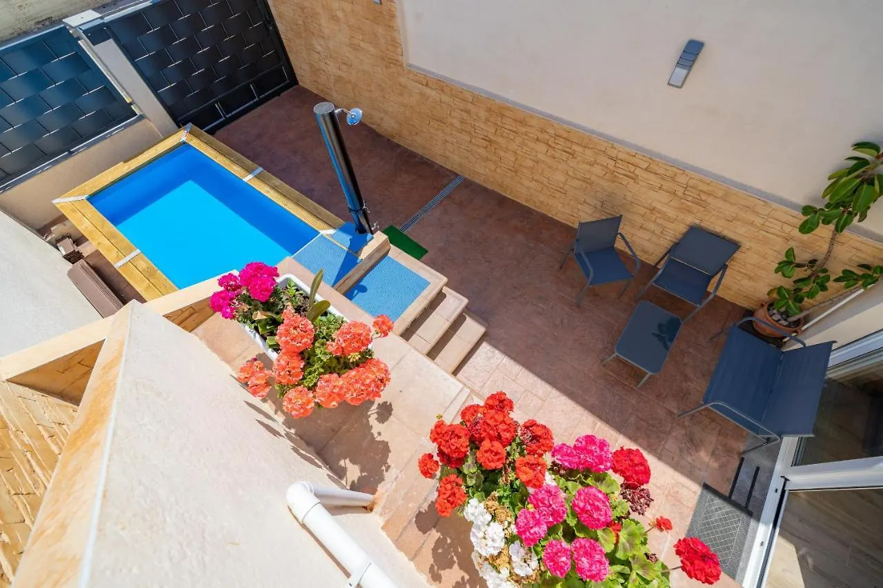 Homeholidaysrentals Benoit - Costa Barcelona Pineda de Mar